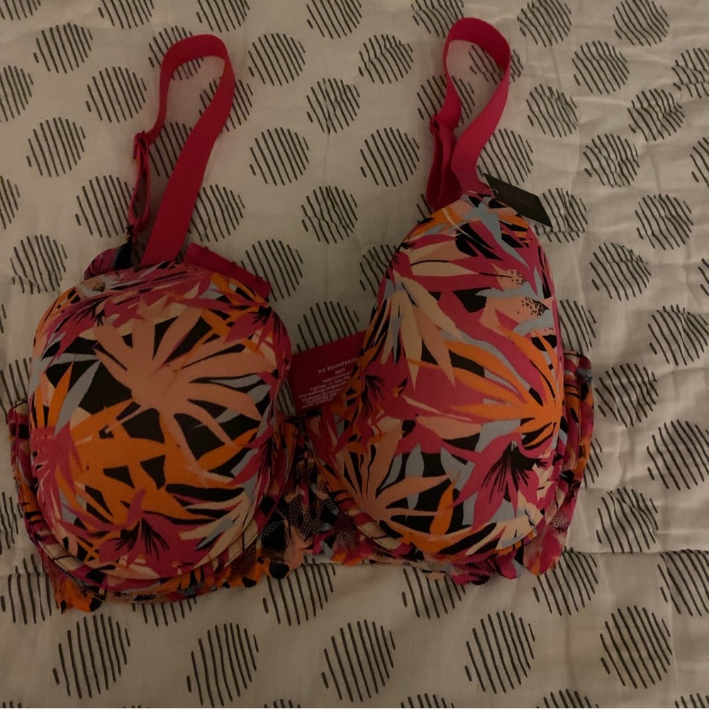 No Boundaries Bra Sz 38 DD Tropical Print NWT